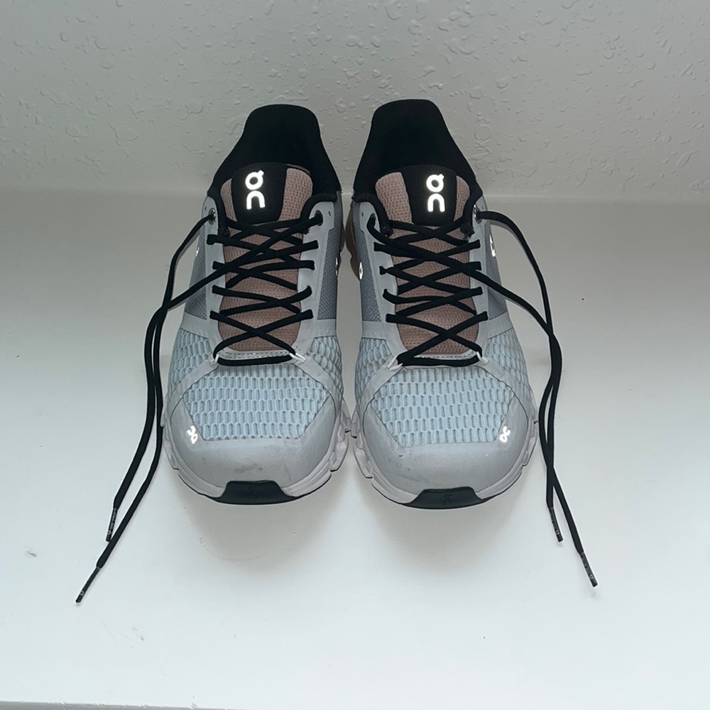 ON Cloud Sneakers
